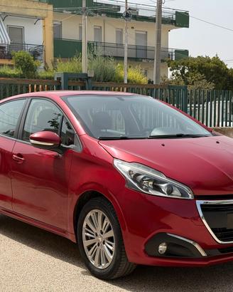 Peugeot 208 PureTech