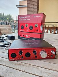 Focusrite Clarett 2 Pre Thunderbolt + Cavo Apple