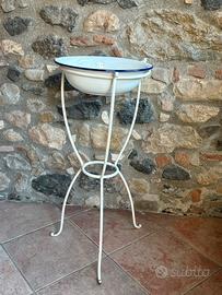 Antico porta catino in ferro