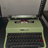 macchina da scrivere olivetti lettera 32