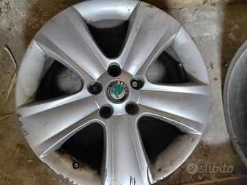 2 cerchi in lega skoda R17