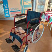 Carrozzina pieghevole agila basic