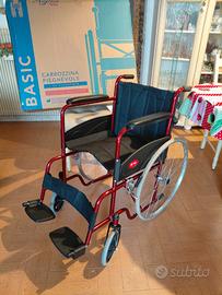 Carrozzina pieghevole agila basic