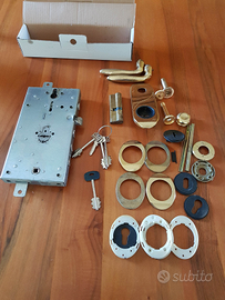 Serratura per porta blindata made in Italy