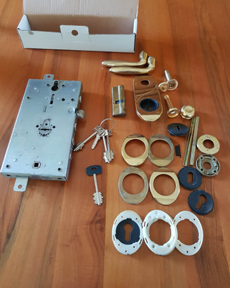 Serratura per porta blindata made in Italy