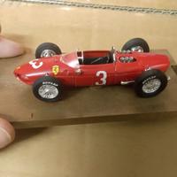 Modellino macchina Ferrari. collezione