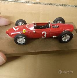 Modellino macchina Ferrari. collezione
