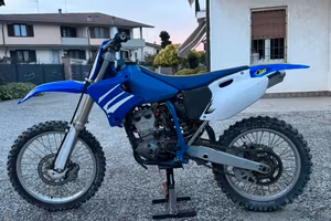 Yamaha yz 20007