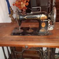 Macchina da cucire vintage