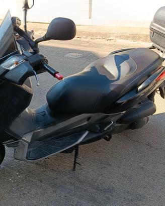 Scooter Yamaha XMax 250