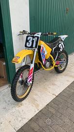 Suzuki rm 125