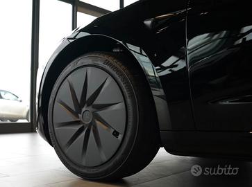 Set cerchi nuovi Tesla Prismiata 18 - Model 3 RWD