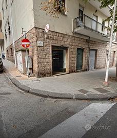 Locale Commerciale in Viale Umberto