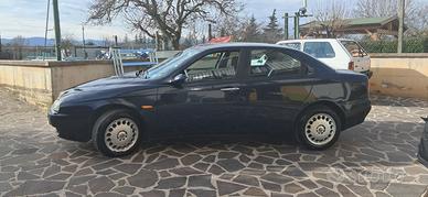 Alfa Romeo 156 (2000) –  Gubbio