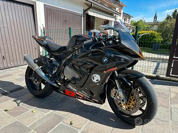 BMW s1000rr 2017 targata da pista