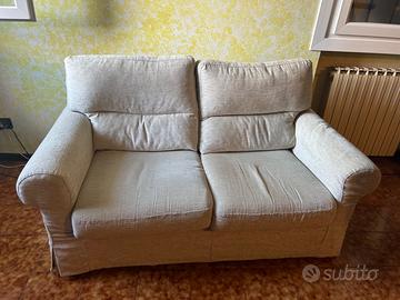 Divano 2 posti