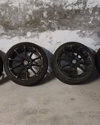 4 Cerchi in lega e Gomme termiche da 17 Alfa Mito