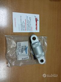 Staffa supporto fari anteriori Speed triple 955