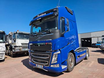 VOLVO FH 500 TRATTORE STRADALE