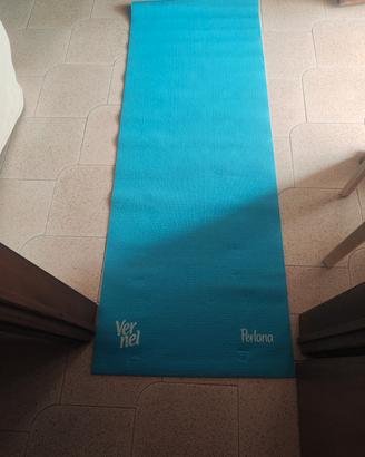 Tappetino yoga Perlana usato poco con sacca