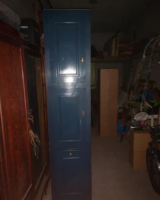Mobile Colonna  in legno