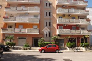 DEPOSITO A BISCEGLIE