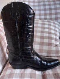 stivaletti stile western