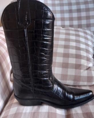 stivaletti stile western