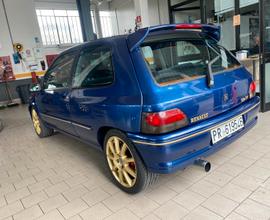 Renault Clio 16 v ASI