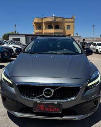 VOLVO V40 Cross Country D2 Style Plus