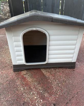 Casetta per cani di media grandezza