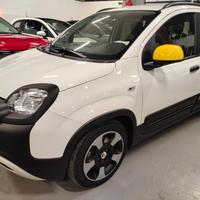FIAT Panda 1.0 FireFly S&S Hybrid Pandina