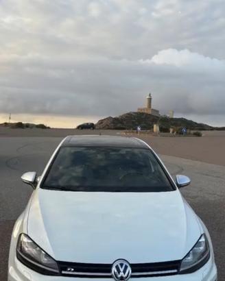 GOLF R 2.0 TFSI DSG 5P. 300 CV