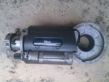 Motore serranda avvolgibile garage