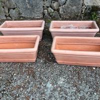 4 vasi di plastica 60 cm