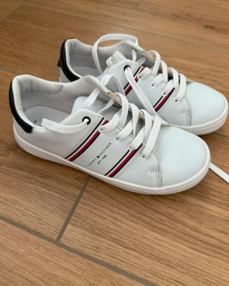 Scarpe Tommy Hilfiger nr 34