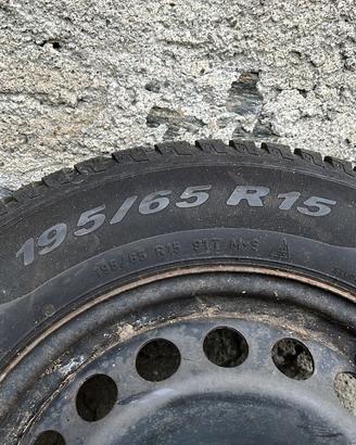 4 gomme invernali