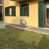 Mini appartamento al piano terra con giardino