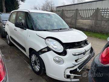 Fiat 500L 1.3 Multijet 95 CV Dualogic Lounge