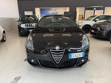 Alfa Romeo Giulietta 1750 TBi Quadrifoglio Verde 2