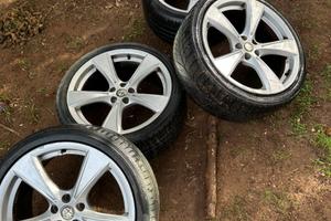 Cerchi da 18 originali alfa Q2