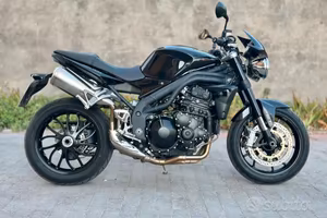 Tryumph Speed triple 1050 anno 2010