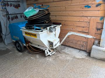 Intonacatrice Mondial 220 v