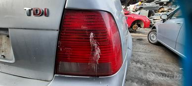 VOLKSWAGEN BORA 2004 - STOP POSTERIORE DESTRO