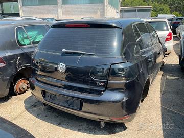 POSTERIORE GOLF 6 FANALE A LED FUMè