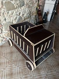 Carretto in legno contenitore per giochi