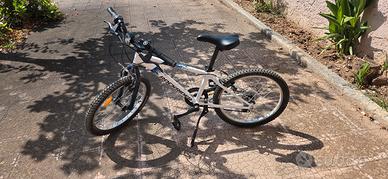 Bicicletta ragazzo 20' pari al nuovo 