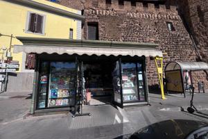 Edicola Attività + chiosco