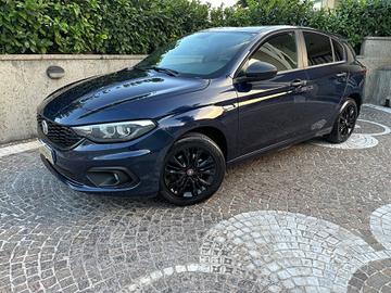 Fiat Tipo 1.3 Mjt S&S 5 porte Street