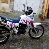 Suzuki DR 650 RS
